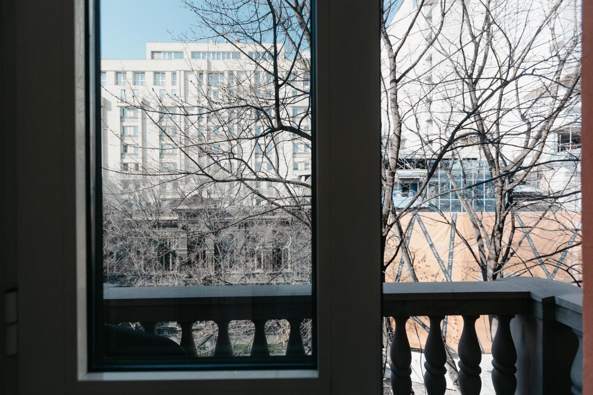 Grand Hotel Yerevan - Small Luxury Hotels Of The World Exterior photo